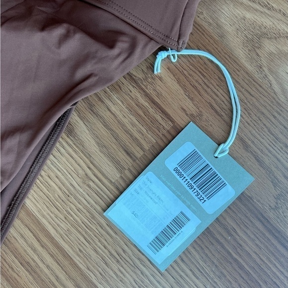 EVERLANE ReNew The Rosewood Triangle Bikini Top NWT - Picture 5 of 16